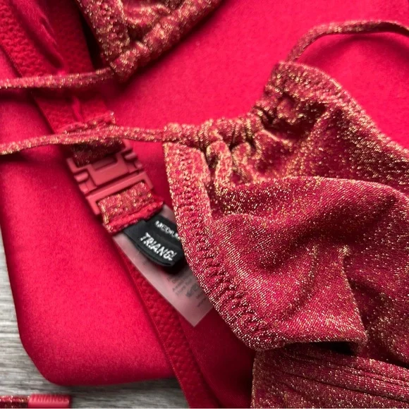 Triangle Red Bikini Set (Top and Bottom) - Picture 2 of 4